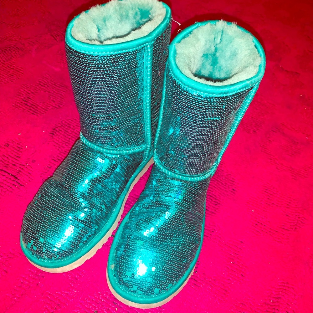 Special edition size 7 sequin UGGs